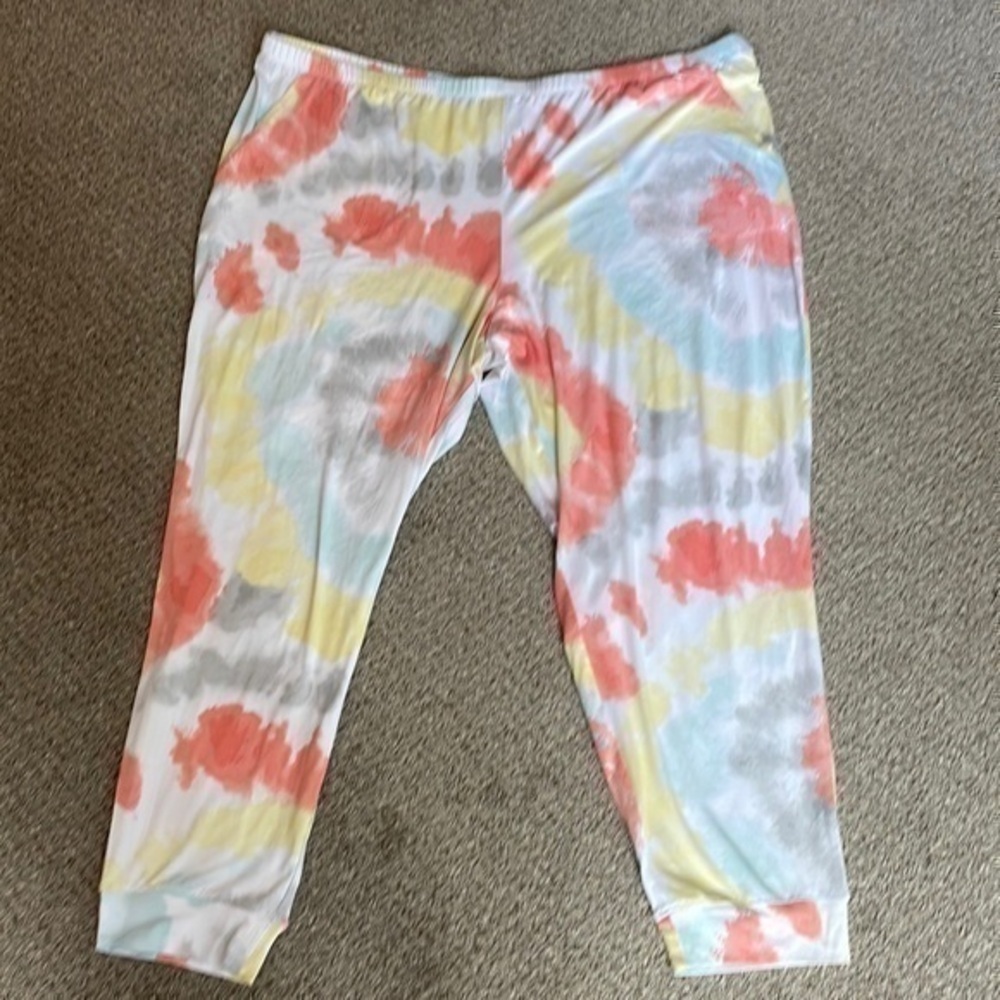 Women’s tie dye joggers.